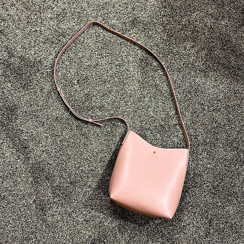 Samara Anthropologie vegan leather pink crossbody bucket small purse gold accent